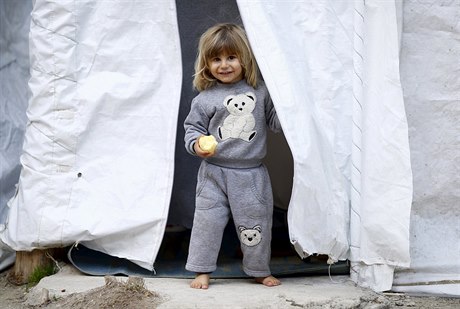 Syrská holika v uprchlickém táboe v Turecku.