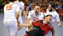 Leoš Petrovský je tvrdě sražen k zemi tureckými házenkáři | na serveru Lidovky.cz | aktuální zprávy