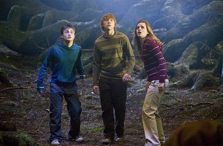 Nicholas Hooper sloil hudbu k filmu Harry Potter a Fénixv ád