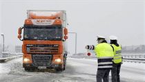 Řidiči budou mít od 20. února povinnost očistit ze svého auta sníh a led.... | na serveru Lidovky.cz | aktuální zprávy