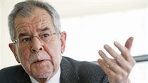 V čele pelotonu. Průzkumy přisuzují Alexandru Van der Bellenovi (72) až 29... | na serveru Lidovky.cz | aktuální zprávy