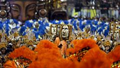 V Brazílii vrcholí karneval. Kvli ekonomické recesi ale polovina kol samby...
