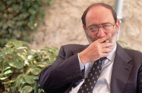 Umberto Eco ocenný za román Praský hbitov