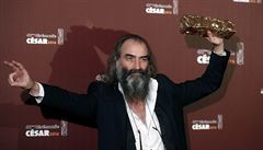 Muzikant a skladatel Warren Ellis získal cenu za hudbu k filmu Mustang.