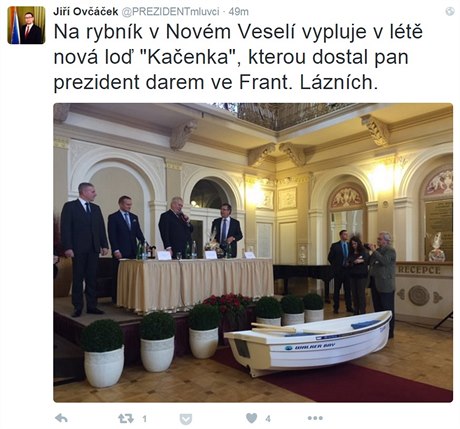 Na rybník v Novém Veselí vypluje v lét nová lo Kaenka, kterou dostal pan...