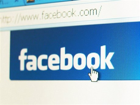 Facebook podle aloby uchovává osobní data lidí, kteí poádali o jejich smazání.