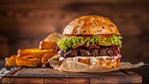 Hamburger (ilustrační foto | na serveru Lidovky.cz | aktuální zprávy