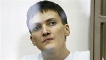 Naděžda Savčenková před ruským soudem (9. března 2016). | na serveru Lidovky.cz | aktuální zprávy