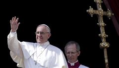 Pape Frantiek v nedli ve svém tradiním velikononím poselství vyzval svt k...