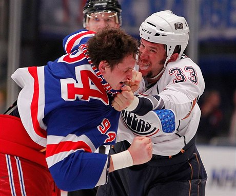 Derek Boogaard vs. Steve MacIntyre.