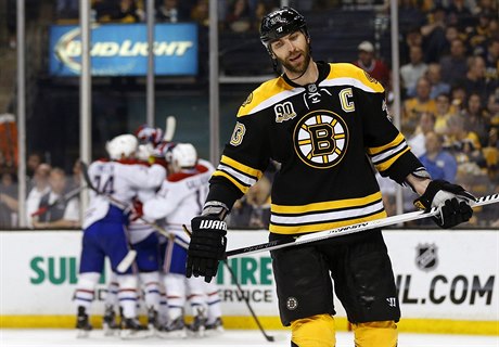 Zdeno Chárovi a spol hrozí, e se Boston opt nepodívá do play off.