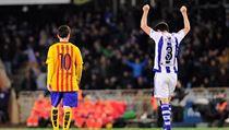 Lionel Messi odchází z trávníku po prohře v San Sebastionu. | na serveru Lidovky.cz | aktuální zprávy
