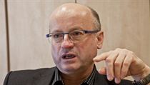 Pavel Šlampa, profesor, přednosta Kliniky radiační onkologie, Masarykův... Pavel Šlampa, profesor, přednosta Kliniky radiační onkologie, Masarykův...