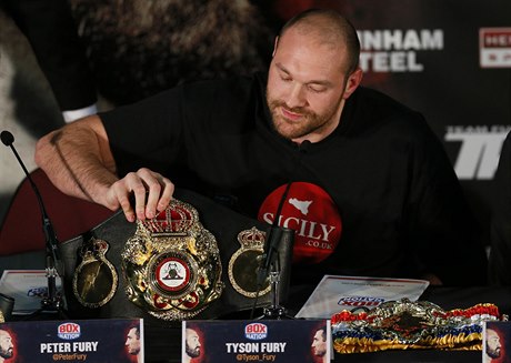 Tyson Fury ohlásil ukonit kariéru.