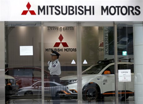 Japonské úady provedly v Mitsubishi razii kvli podvodm se spotebou paliva.