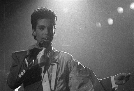 Prince na koncertu v Bruselu v roce 1986.