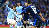 David Silva z Manchesteru City a Dani Carvajal z Realu Madrid.