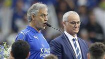 Italský tenor Andrea Bocelli a kouč Leicesteru Claudio Ranieri. | na serveru Lidovky.cz | aktuální zprávy