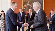 Miloš Zeman jmenoval 17. května v Praze Tomáše Nidetzkého členem Bankovní rady... | na serveru Lidovky.cz | aktuální zprávy