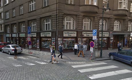 Knihkupectví Fier v Kaprov ulici.