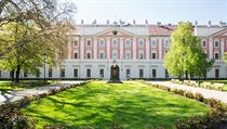 Základní kámen Invalidovny byl položen zaúčasti císaře Karla VI. dne 15.srpna... | na serveru Lidovky.cz | aktuální zprávy