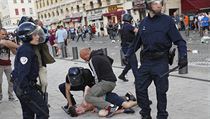 Ruští chuligáni odvedli podle Lebeděva v Marseille dobrou práci. | na serveru Lidovky.cz | aktuální zprávy
