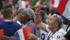 Francouztí fanouci ped zápasem s Rumunskem