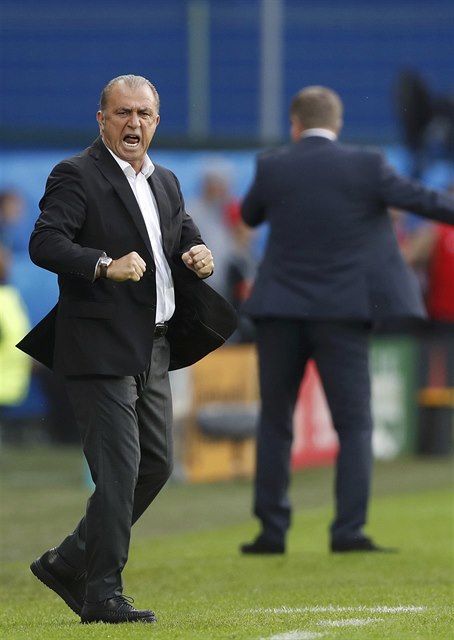 Takto Fatih Terim oslavil první turecký gól.