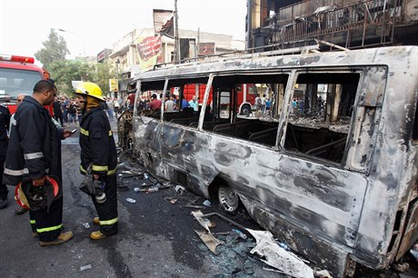 Útoky v Bagdádu si vyádaly pes 20 obtí.