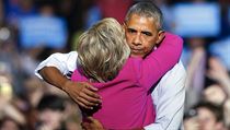 Prezident Barack Obama podpoil Hillary Clintonovou v Charlotte v boji o Bl...