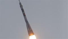 Kosmická lo Sojuz MS pi startu.