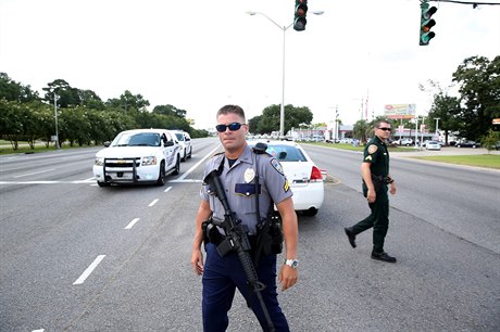 V Baton Rouge se nkolik policist stalo terem útoku