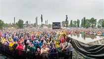 Colours of Ostrava, 16. 7. 2016 (hlediště při vystoupení Caro Emerald) | na serveru Lidovky.cz | aktuální zprávy