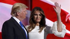 Donald Trump a jeho manelka Melania na republikánském sjezdu v Clevelandu.