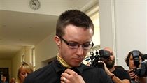 Nečesaný před pražským vrchním soudem. | na serveru Lidovky.cz | aktuální zprávy