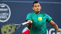 Nick Kyrgios v zpase s Denisem Shapovalovem.