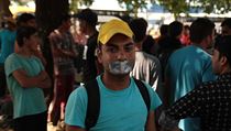 Desítky migrantů, kteří chtějí přejít přejít srbsko-maďarskou hranici, drží... | na serveru Lidovky.cz | aktuální zprávy
