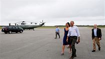 Obama s rodinou zahjil na ostrov Marthas Vineyard svou dovolenou.