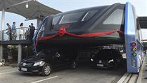 TEB je speciální autobus, která mý být budoucností hromadné dopravy. Pilotní... | na serveru Lidovky.cz | aktuální zprávy