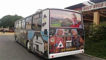 Autobus Zemák v Hošticích. | na serveru Lidovky.cz | aktuální zprávy