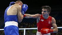 Irsk boxer Michael Conlan nestail ve tvrtfinle kategorie do 56 kg na Rusa...