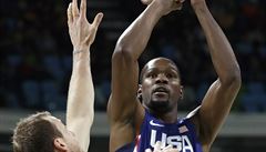 Basketbal Rio - USA vs. Austrálie (Durant stílí na ko).