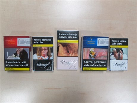 První krabiky cigaret v designu podle evropské tabákové smrnice