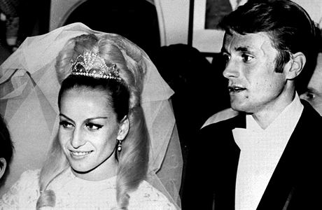 Svatba Vry slavsk a Josefa Odloila na olympid v Mexiku 1968 byla velk...