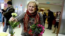 Prezidentské volby 2013. Věra Čáslavská podporovala Karla Schwarzenberga. | na serveru Lidovky.cz | aktuální zprávy