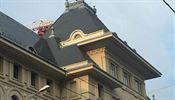 Podobn stechy m vce dom v Bukureti.