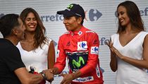 Nairo Quintana dostává cenu za vedení na Vueltě od španělské legendy Miguela... | na serveru Lidovky.cz | aktuální zprávy