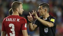 Česko vs. Severní Irsko (Kadlec diskutuje s rozhodčím). | na serveru Lidovky.cz | aktuální zprávy