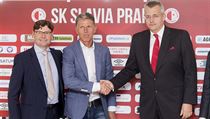 Představení trenéra Jaroslava Šilhavého ve Slavii (se šéfem klubu Jaroslavem... | na serveru Lidovky.cz | aktuální zprávy