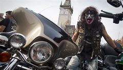 Kiss my harley. Harleyái zaplnili Staromstské námstí